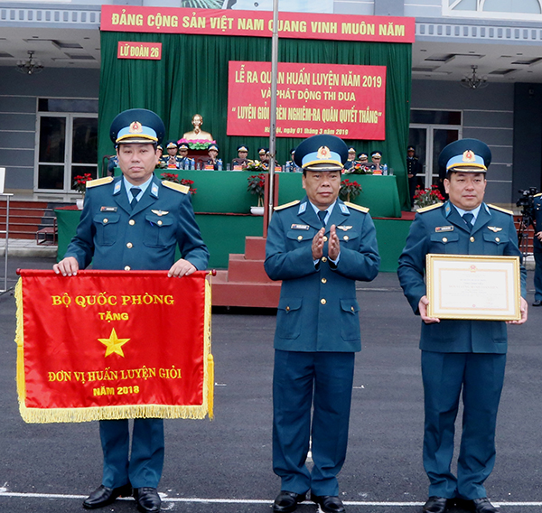 Các đơn vị trong Quân chủng đồng loạt ra quân huấn luyện  năm 2019