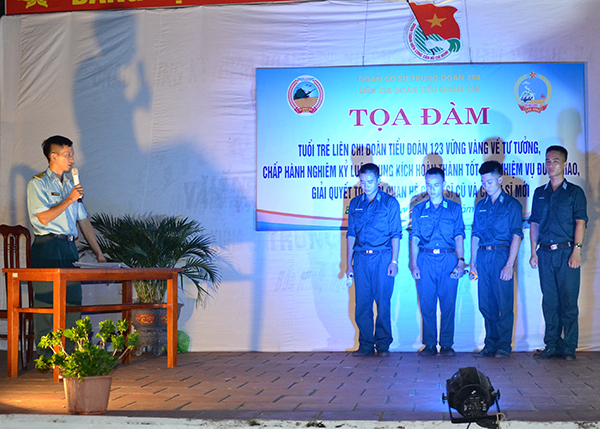 Liên Chi đoàn Tiểu đoàn 123 tổ chức tọa đàm thanh niên