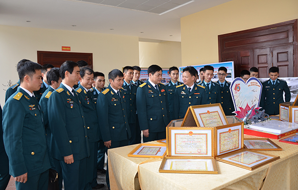 Đoàn cơ sở Tiểu đoàn 7 (Học viện PK-KQ) phát động Phong trào “Tuổi trẻ rèn đức, luyện tài, xung kích, sáng tạo, quyết thắng, xây dựng Học viện cách mạng, chính quy, chuẩn hóa, hiện đại” giai đoạn 2017-2022