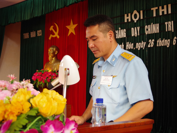 Trung đoàn 923 tổ chức hội thi cán bộ giảng dạy chính trị giỏi năm 2020