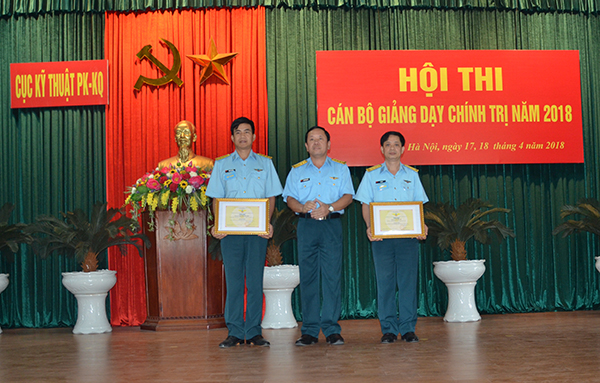 Cục Kỹ thuật Quân chủng PK-KQ tổ chức Hội thi cán bộ giảng dạy chính trị năm 2018