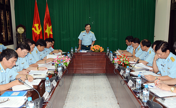 Quân chủng kiểm tra Viện Y học PK-KQ