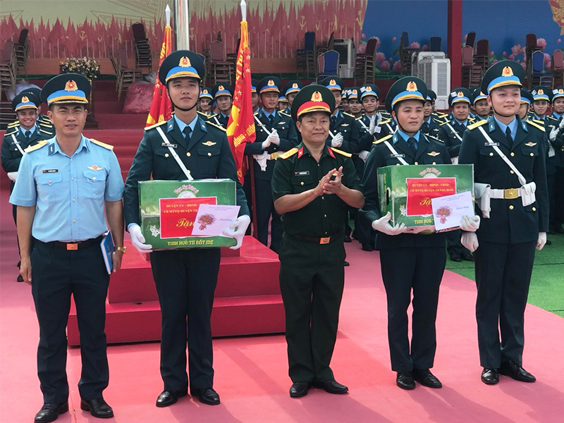 Ấm tình quân dân trên miền đất phương Nam
