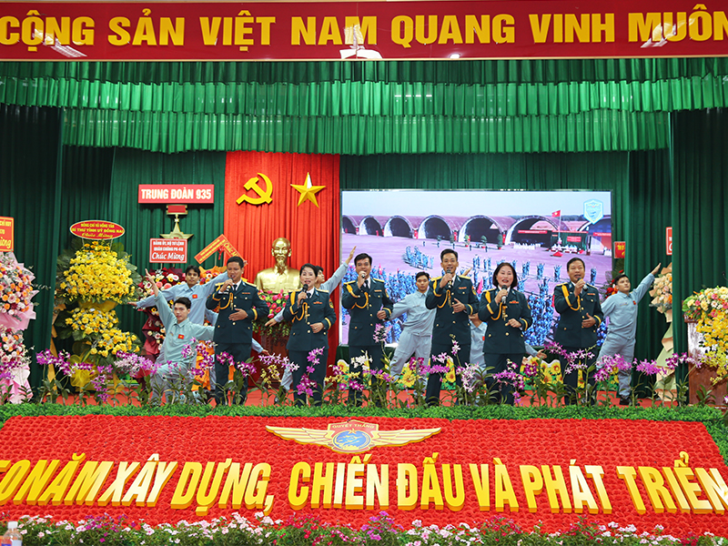 Trung đoàn 935 kỷ niệm 50 năm ngày truyền thống