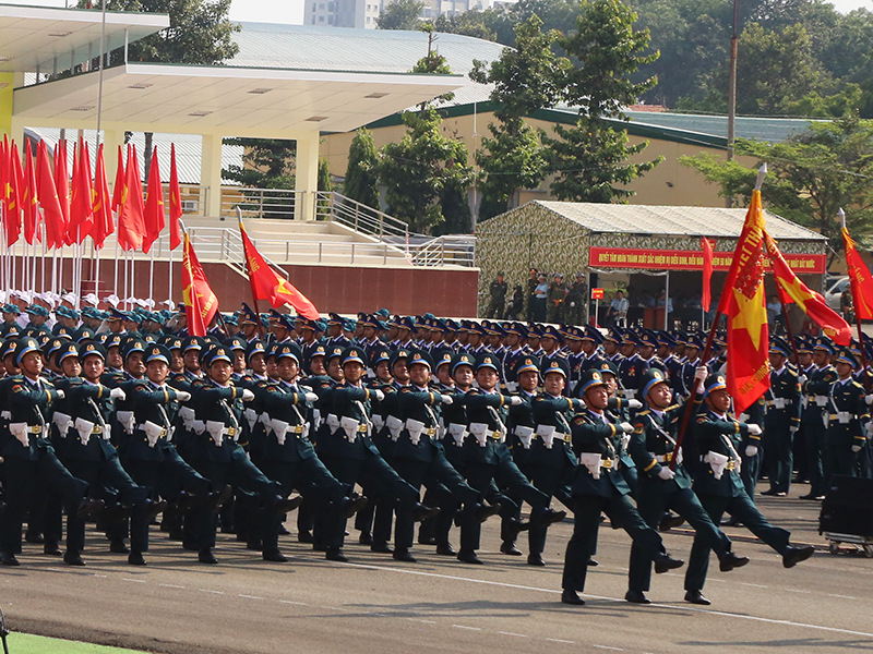 Thủ tướng Phạm Minh Chính Kiểm tra, động viên các lực lượng thuộc Bộ Quốc phòng tham gia diễu binh, diễu hành