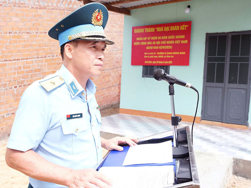 Trường Sĩ quan Không quân khánh thành 02 nhà “Đại đoàn kết”