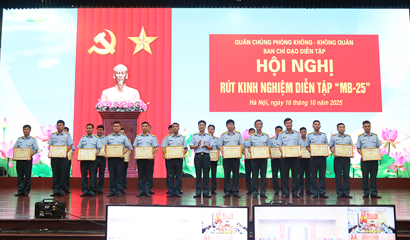 Quân chủng Phòng không - Không quân tổ chức thành công Diễn tập “MB-25”