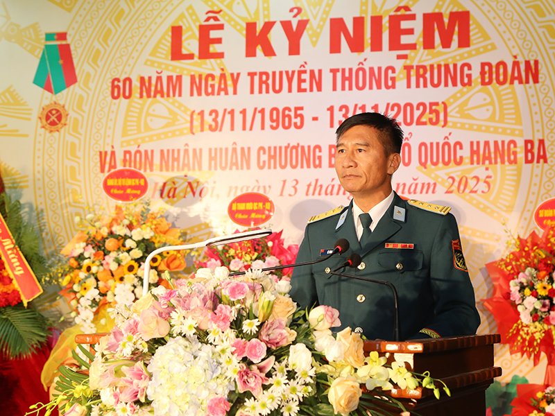 Trung đoàn 257 kỷ niệm 60 năm Ngày truyền thống và đón nhận Huân chương bảo vệ Tổ quốc hạng Ba