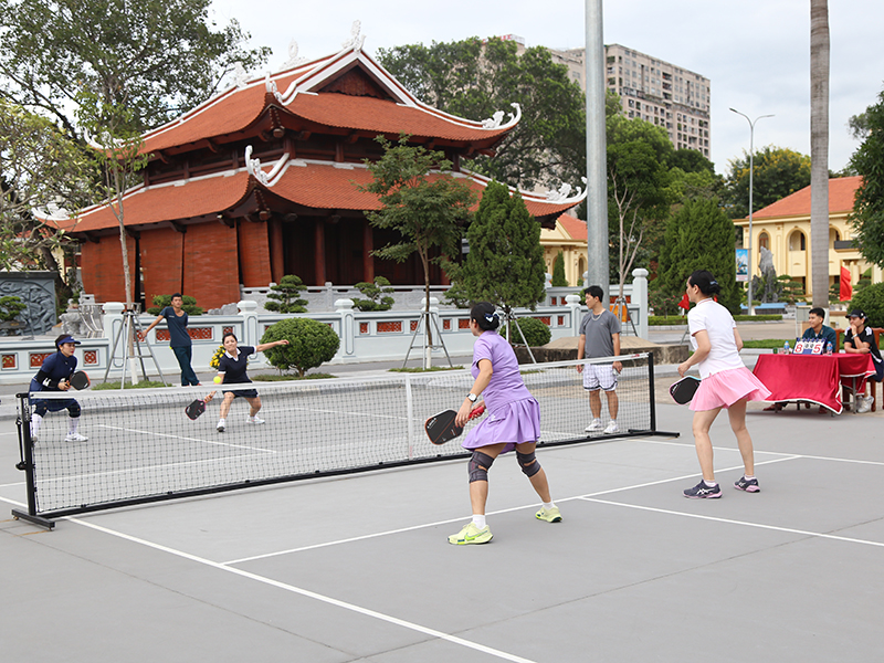 Giao lưu Pickleball chào mừng Quân chủng Phòng không - Không quân đón nhận danh hiệu Anh hùng Lực lượng vũ trang nhân dân và kỷ niệm 62 năm Ngày truyền thống