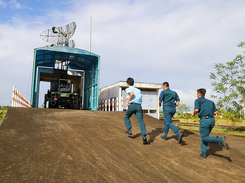 Trên trận địa canh trời Đất Mũi