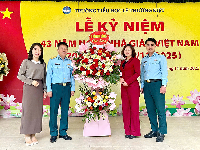 Sư đoàn 361 chúc mừng các học viện, nhà trường trong và ngoài Quân đội nhân Ngày Nhà giáo Việt Nam 20-11
