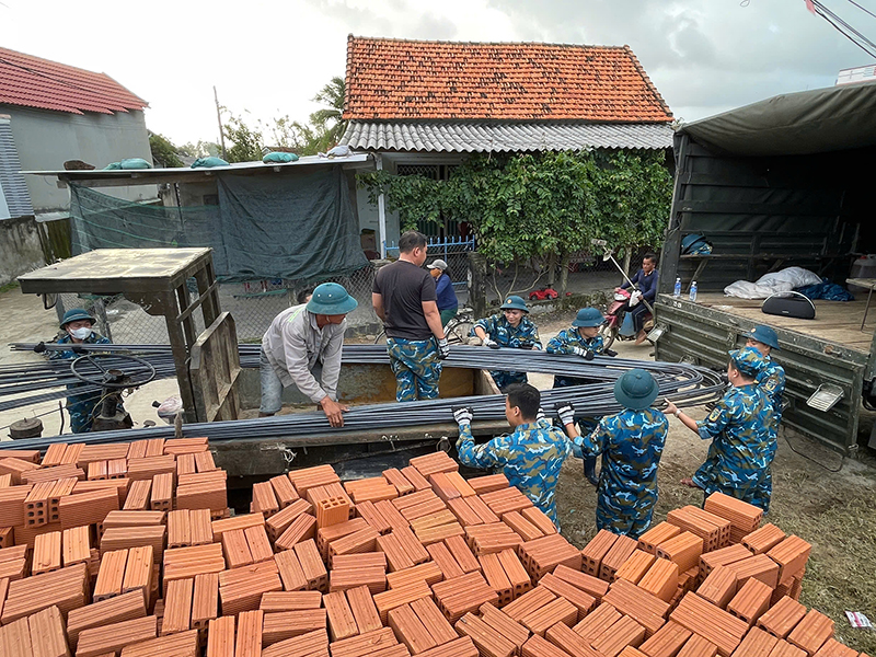 Sư đoàn 372 khởi công xây dựng nhà cho nhân dân vùng lũ tại tỉnh Đắk Lắk