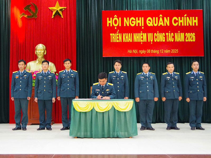 Trung đoàn 64 tổ chức Hội nghị quân chính triển khai nhiệm vụ công tác năm 2026