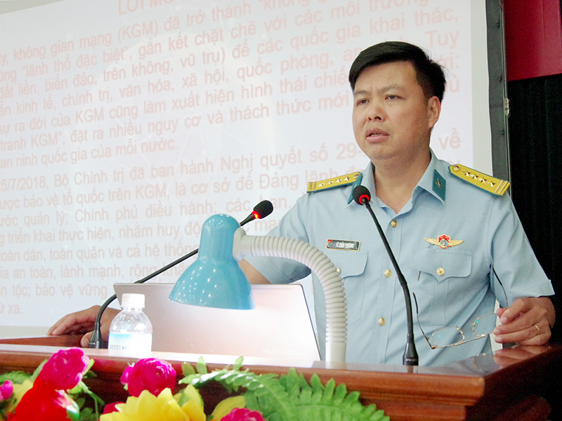 Sư đo&agrave;n 377 tổ chức tập huấn c&aacute;n bộ năm 2026