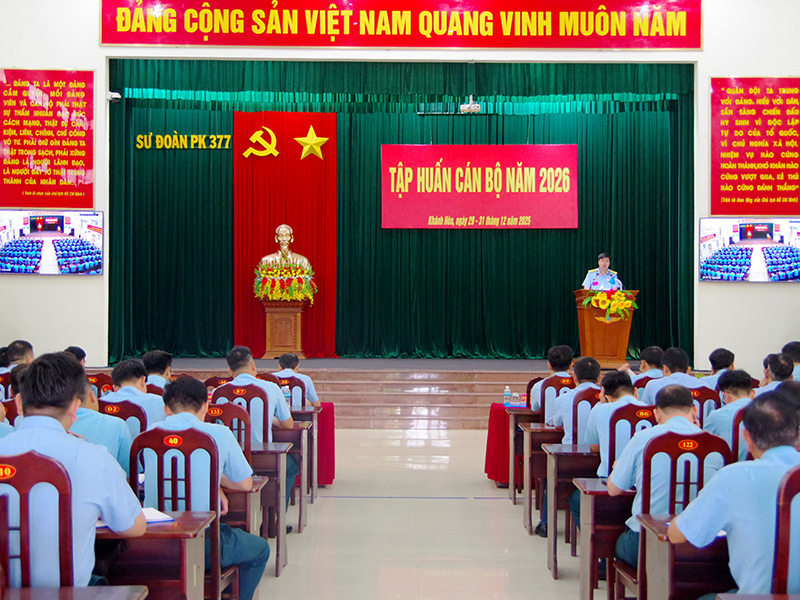 Sư đo&agrave;n 377 tổ chức tập huấn c&aacute;n bộ năm 2026