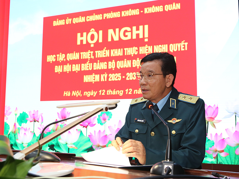 Quân chủng Phòng không - Không quân tổng kết công tác huấn luyện chiến đấu, bảo đảm an toàn bay và rút kinh nghiệm công tác quản lý tư tưởng, kỷ luật năm 2025