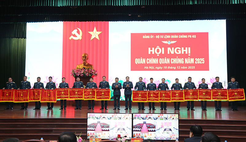 Qu&acirc;n chủng Ph&ograve;ng kh&ocirc;ng - Kh&ocirc;ng qu&acirc;n tổ chức Hội nghị qu&acirc;n ch&iacute;nh năm 2025