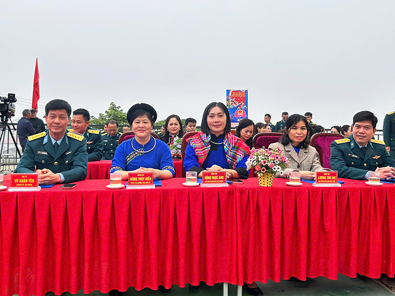Trung đo&agrave;n Ra đa 291 tổ chức Chương tr&igrave;nh &ldquo;Xu&acirc;n canh trời - Tết thắm t&igrave;nh qu&acirc;n d&acirc;n&rdquo;