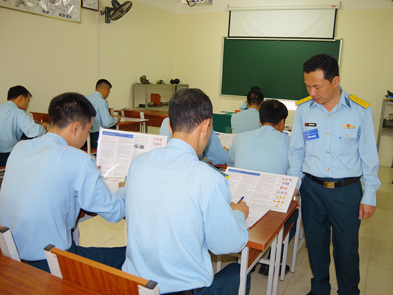 Học viện Ph&ograve;ng kh&ocirc;ng - Kh&ocirc;ng qu&acirc;n tổ chức kiểm tra, đ&aacute;nh gi&aacute; tr&igrave;nh độ kỹ năng nghề nh&acirc;n vi&ecirc;n kỹ thuật năm 2026