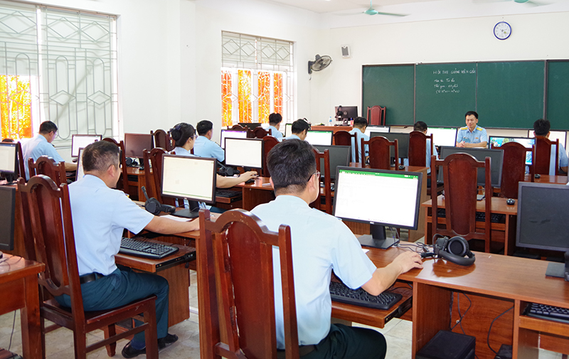Trường Cao đẳng Kỹ thuật Ph&ograve;ng kh&ocirc;ng - Kh&ocirc;ng qu&acirc;n tổ chức Hội thi giảng vi&ecirc;n giỏi năm 2026