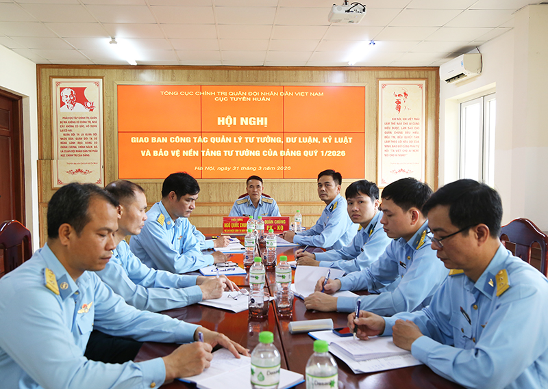 Ph&aacute;t huy vai tr&ograve; c&ocirc;ng t&aacute;c tuy&ecirc;n huấn, n&acirc;ng cao chất lượng quản l&yacute; tư tưởng, nắm v&agrave; định hướng dư luận