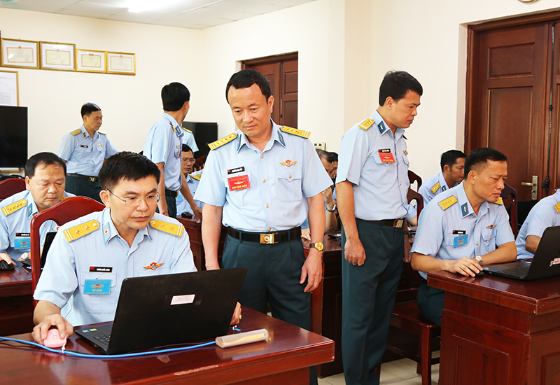 Qu&acirc;n chủng Ph&ograve;ng kh&ocirc;ng - Kh&ocirc;ng qu&acirc;n tổ chức Khai mạc hội thi B&aacute;o c&aacute;o vi&ecirc;n giỏi năm 2026