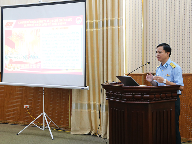 Qu&acirc;n chủng Ph&ograve;ng kh&ocirc;ng - Kh&ocirc;ng qu&acirc;n tổ chức Bế mạc Hội thi B&aacute;o c&aacute;o vi&ecirc;n giỏi năm 2026
