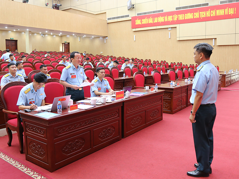Qu&acirc;n chủng Ph&ograve;ng kh&ocirc;ng - Kh&ocirc;ng qu&acirc;n tổ chức Bế mạc Hội thi B&aacute;o c&aacute;o vi&ecirc;n giỏi năm 2026