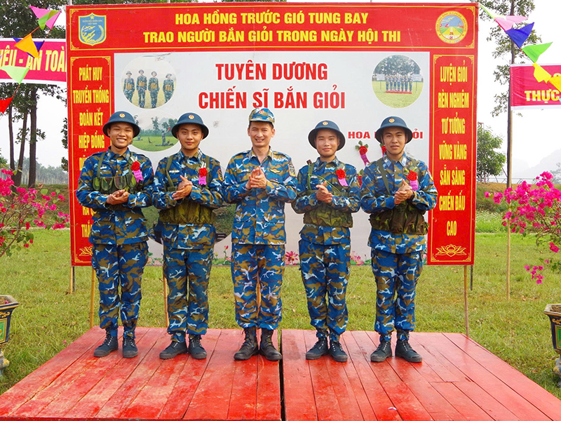 Tiếp th&ecirc;m động lực, niềm tin cho chiến sĩ mới