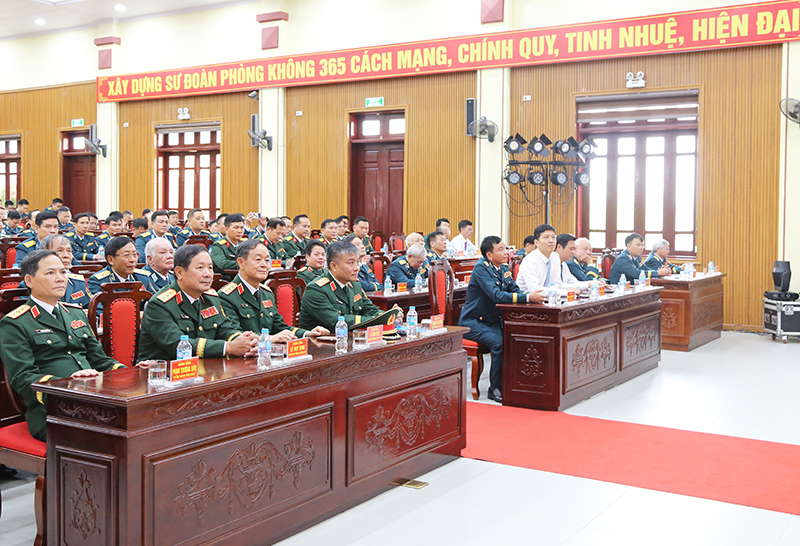 Sư đo&agrave;n 365 tổ chức Lễ kỷ niệm 60 năm Ng&agrave;y truyền thống v&agrave; đ&oacute;n nhận Hu&acirc;n chương Bảo vệ Tổ quốc hạng Nhất