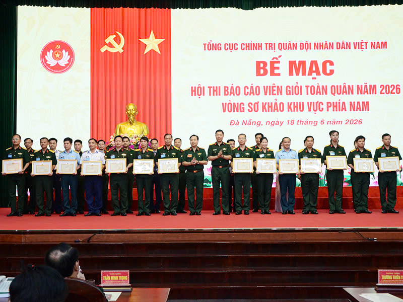 Qu&acirc;n chủng Ph&ograve;ng kh&ocirc;ng - Kh&ocirc;ng qu&acirc;n đạt giải cao trong Hội thi b&aacute;o c&aacute;o vi&ecirc;n giỏi cấp to&agrave;n qu&acirc;n năm 2026, v&ograve;ng sơ khảo khu vực ph&iacute;a Nam