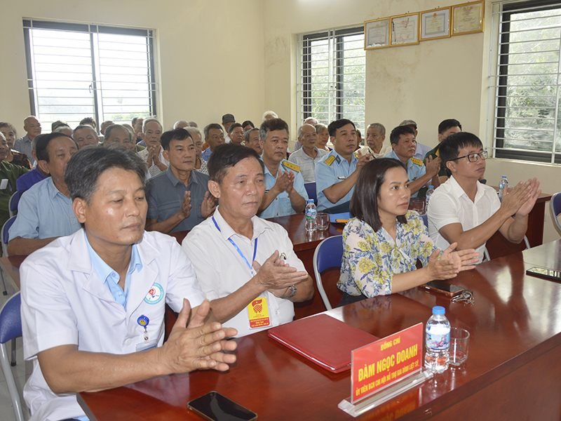 Học viện PK-KQ tổ chức Chương tr&igrave;nh kh&aacute;m bệnh, tư vấn sức khỏe, cấp thuốc cho c&aacute;c đối tượng ch&iacute;nh s&aacute;ch nh&acirc;n dịp kỷ niệm 79 năm Ng&agrave;y Thương binh, Liệt sĩ