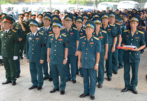 Tổ chức trọng thể Lễ tang 09 (chín) đồng chí Phi công, thành viên tổ bay Lữ đoàn 918 hy sinh trong khi làm nhiệm vụ