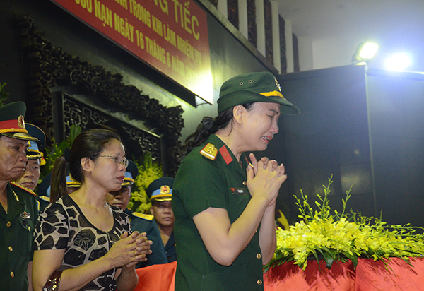 Tổ chức trọng thể Lễ tang 09 (chín) đồng chí Phi công, thành viên tổ bay Lữ đoàn 918 hy sinh trong khi làm nhiệm vụ