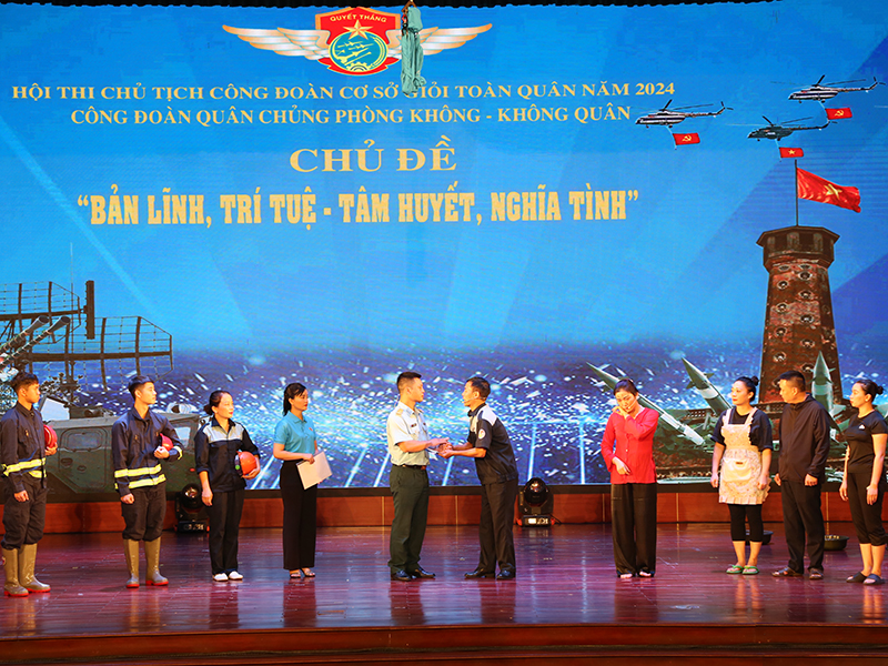 Quân chủng Phòng không - Không quân tổng duyệt chương trình tham gia Hội thi Chủ tịch công đoàn giỏi toàn quân năm 2024