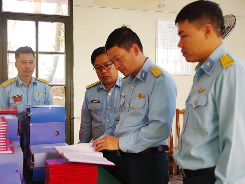 Quân chủng Phòng không - Không quân kiểm tra đơn vị vững mạnh toàn diện “Mẫu mực, tiêu biểu” năm 2024 tại Sư đoàn 363