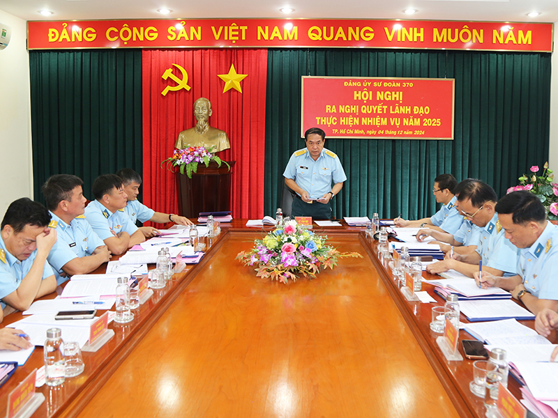Các tổ chức đảng trực thuộc Đảng bộ Quân chủng Phòng không - Không quân ra nghị quyết lãnh đạo thực hiện nhiệm vụ năm 2025