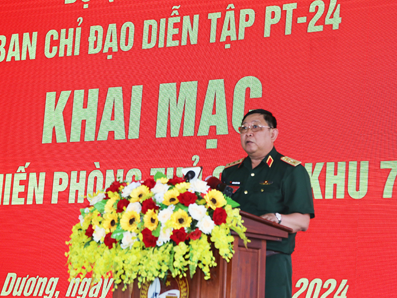 Bộ Quốc phòng khai mạc Diễn tập Tác chiến phòng thủ Quân khu 7