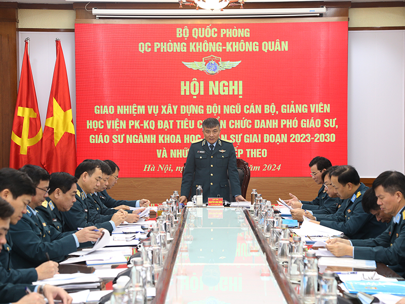 Quân chủng Phòn không - Không quân giao nhiệm vụ xây dựng đội ngũ cán bộ, giảng viên Học viện PK-KQ đạt tiêu chuẩn chức danh GS, PGS giai đoạn 2023-2030 và những năm tiếp theo