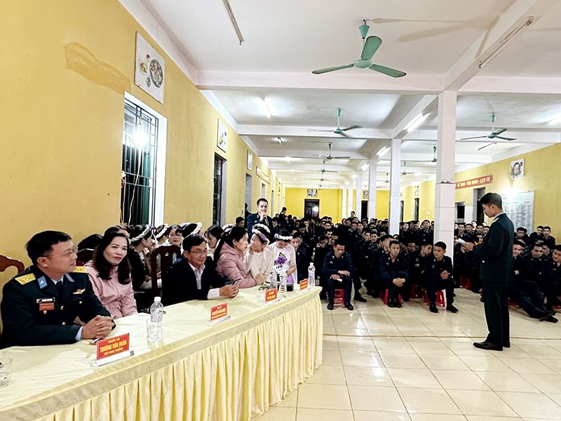 Tiểu đoàn Huấn luyện chiến sĩ mới, Sư đoàn 365 tổ chức Diễn đàn thanh niên