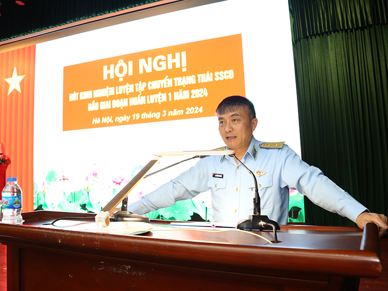 Quân chủng Phòng không - Không quân tổ chức Hội nghị rút kinh nghiệm luyện tập chuyển trạng thái sẵn sàng chiến đấu đầu giai đoạn huấn luyện 1 năm 2024