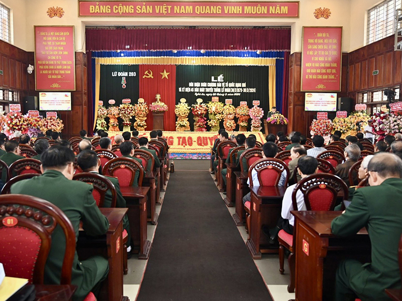 Lữ đoàn Phòng không 283 tổ chức Lễ đón nhận Huân chương Bảo vệ Tổ quốc hạng Nhì và Kỷ niệm 45 năm Ngày truyền thống