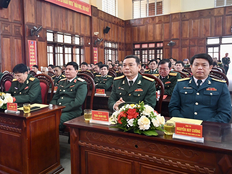Lữ đoàn Phòng không 283 tổ chức Lễ đón nhận Huân chương Bảo vệ Tổ quốc hạng Nhì và Kỷ niệm 45 năm Ngày truyền thống