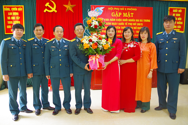 Các cơ quan, đơn vị trong Quân chủng Phòng không - Không quân gặp mặt kỷ niệm 114 năm Ngày Quốc tế Phụ nữ 8-3