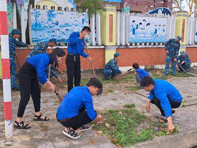 Sư đoàn 375 tổ chức Giải bóng chuyền trẻ chào mừng kỷ niệm 93 năm Ngày thành lập Đoàn TNCS Hồ Chí Minh