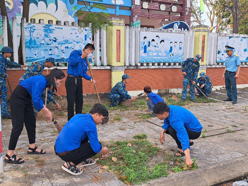 Đoàn cơ sở Trung đoàn 282 sôi nổi các hoạt động Tháng Thanh niên