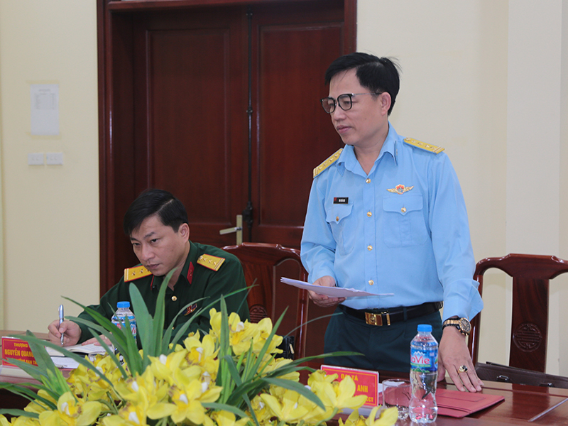 Hội đồng Giải thưởng “Tuổi trẻ sáng tạo” trong Quân đội khảo sát tại Nhà máy A34, Quân chủng Phòng không - Không quân
