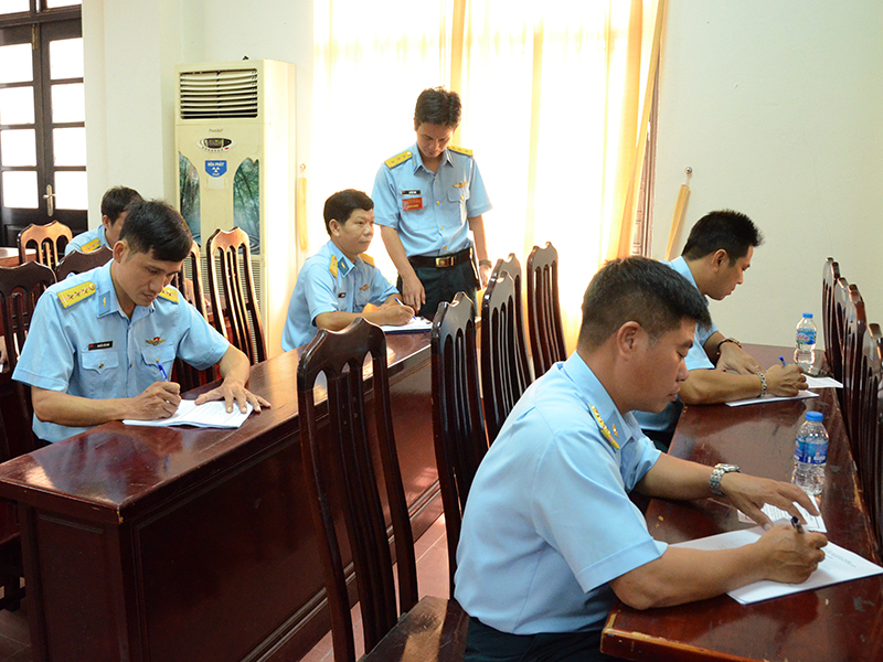 Quân chủng Phòng không - Không quân kiểm tra trình độ kỹ năng nghề chuyên ngành xăng dầu khu vực phía Nam năm 2024