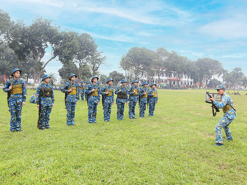 Quyết tâm hoàn thành tốt nhiệm vụ làm điểm