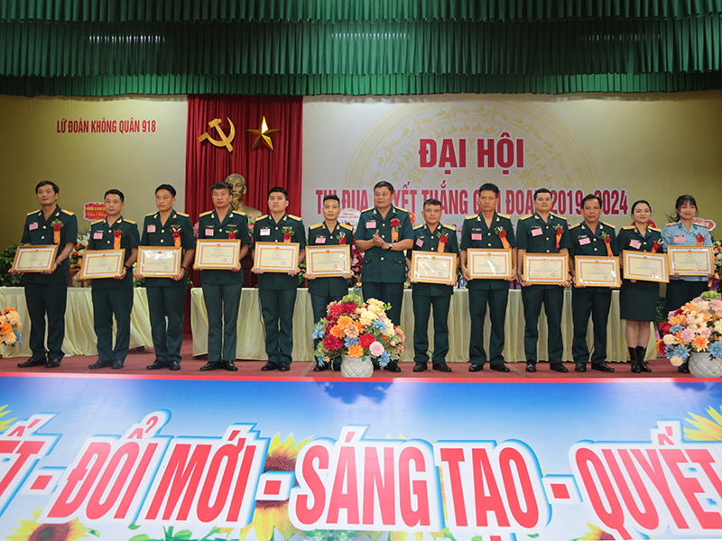 Lữ đoàn Không quân 918 tổ chức Đại hội Thi đua quyết thắng giai đoạn 2019-2024
